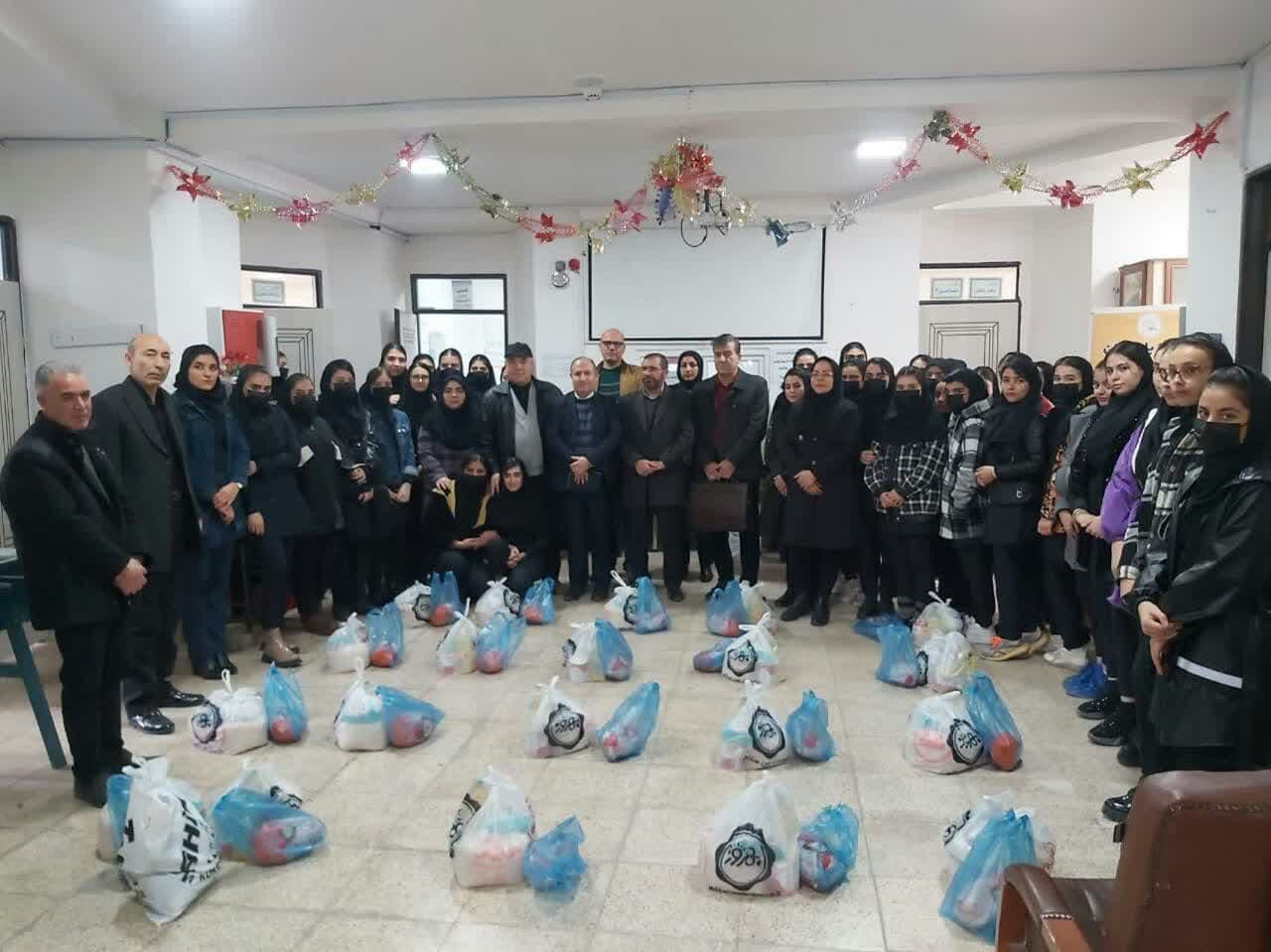 یلدای فاطمی دانش آموزان دبیرستان فدک